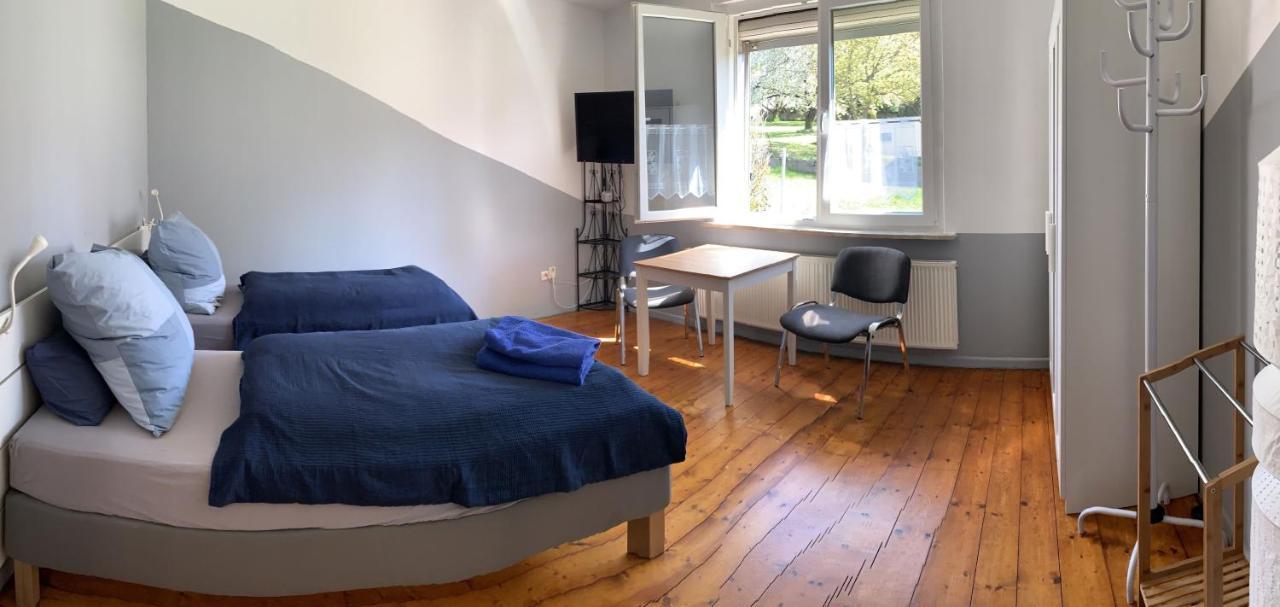 Monteurs Zimmer Noack Borssum Екстериор снимка